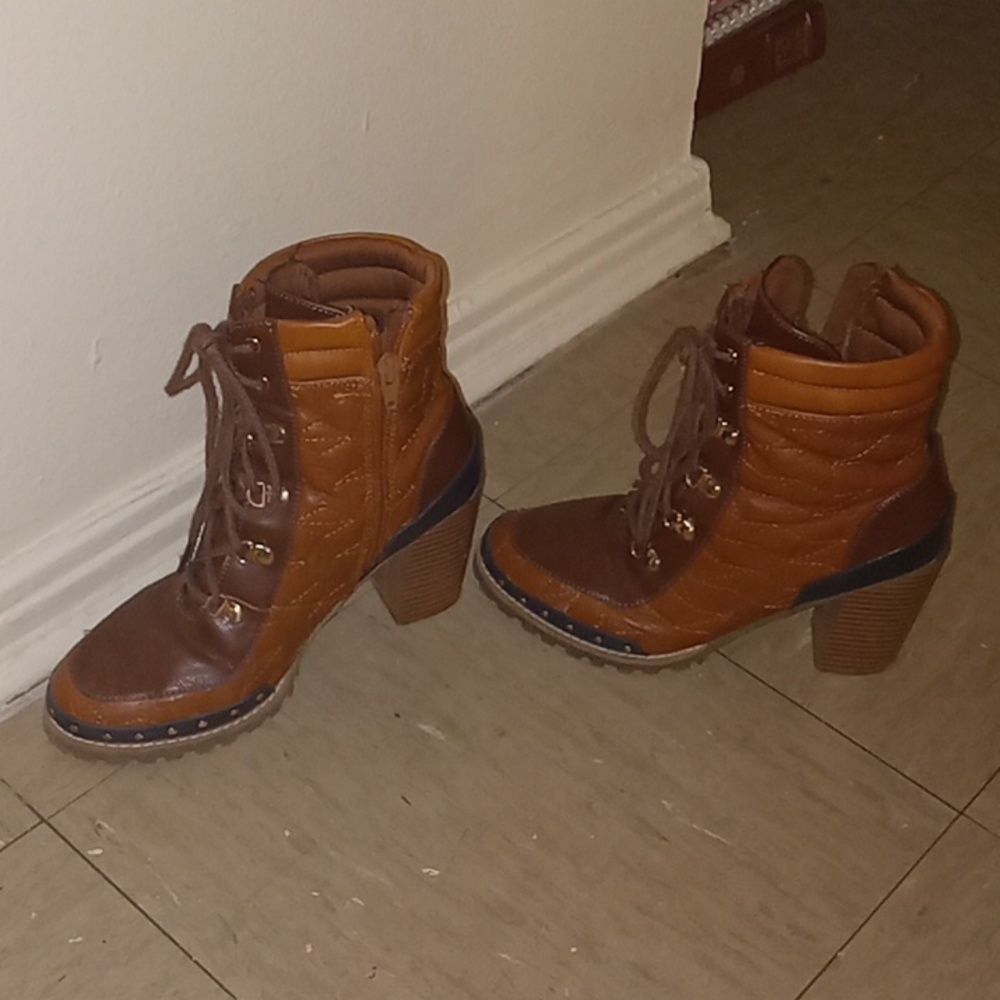 Cato boots size 7